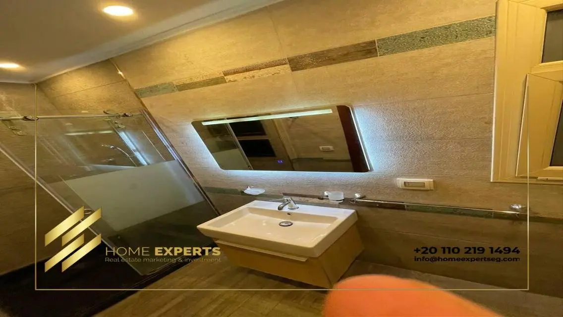 Luxurious Home for Sale in PK2