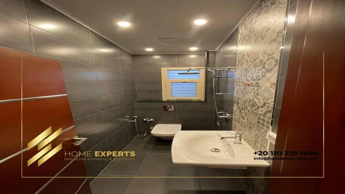 Luxurious Home for Sale in PK2