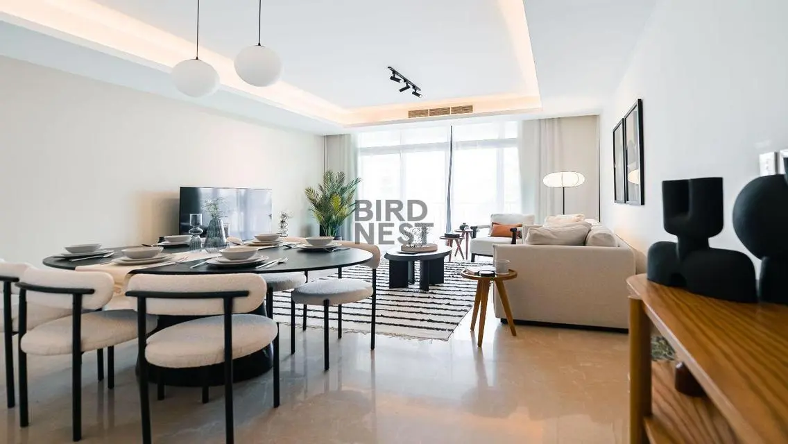 Stunning Apartment in CFC Downtown Mall