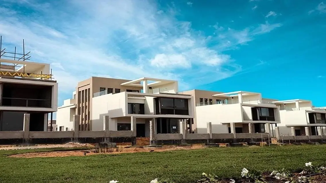 Luxury Apartment for Sale with Modern Design -134-