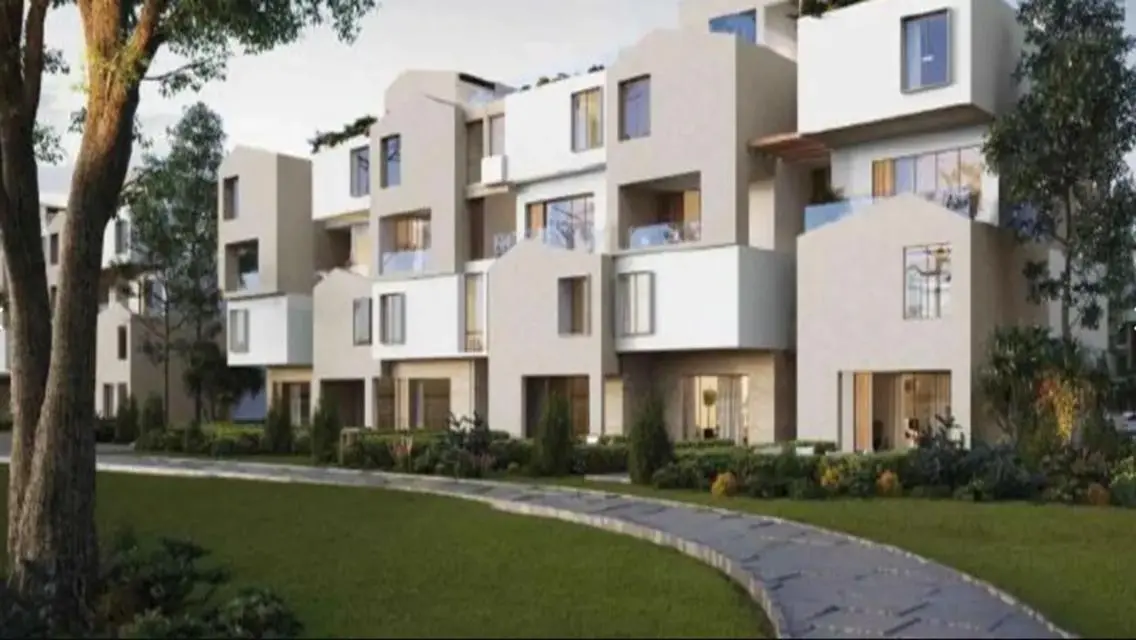 Luxury Apartment with Private Garden and Shared Pool