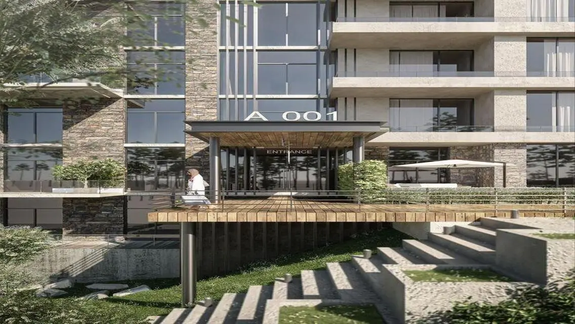 Luxury Apartment for Sale with Stunning Lake Views
