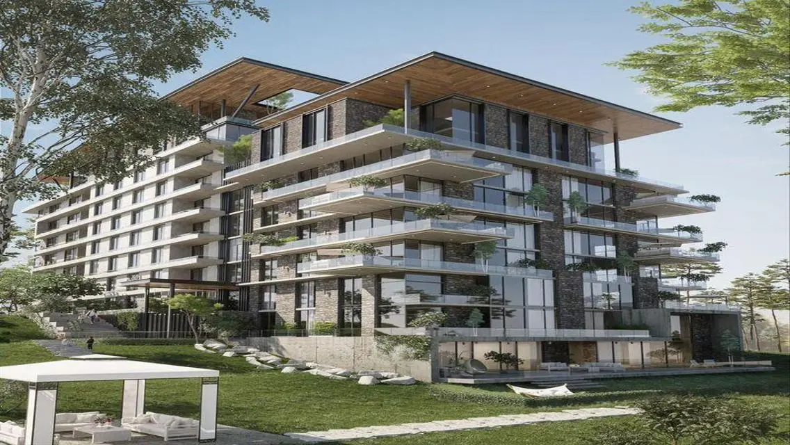 Luxury Apartment for Sale with Stunning Lake Views