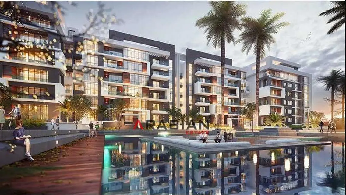 Luxury Apartment with Lake View