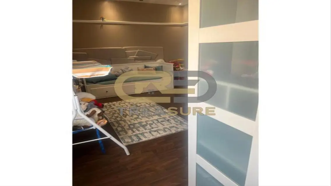 Luxury Apartment with 55 sqm in TREASURE Area