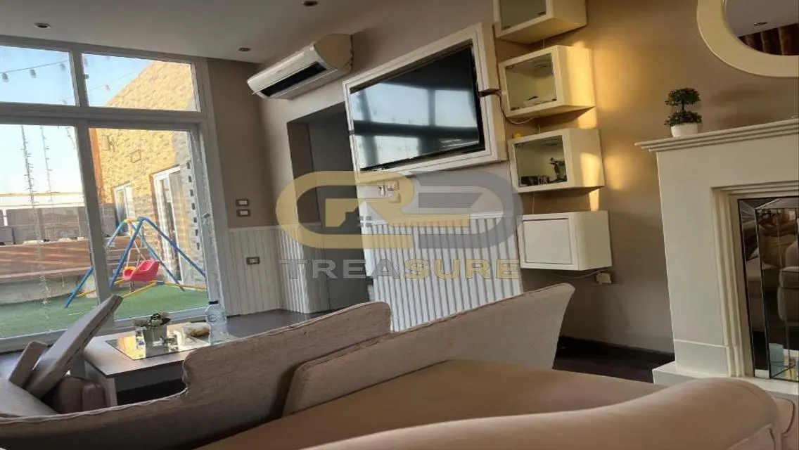 Luxury Apartment with 55 sqm in TREASURE Area