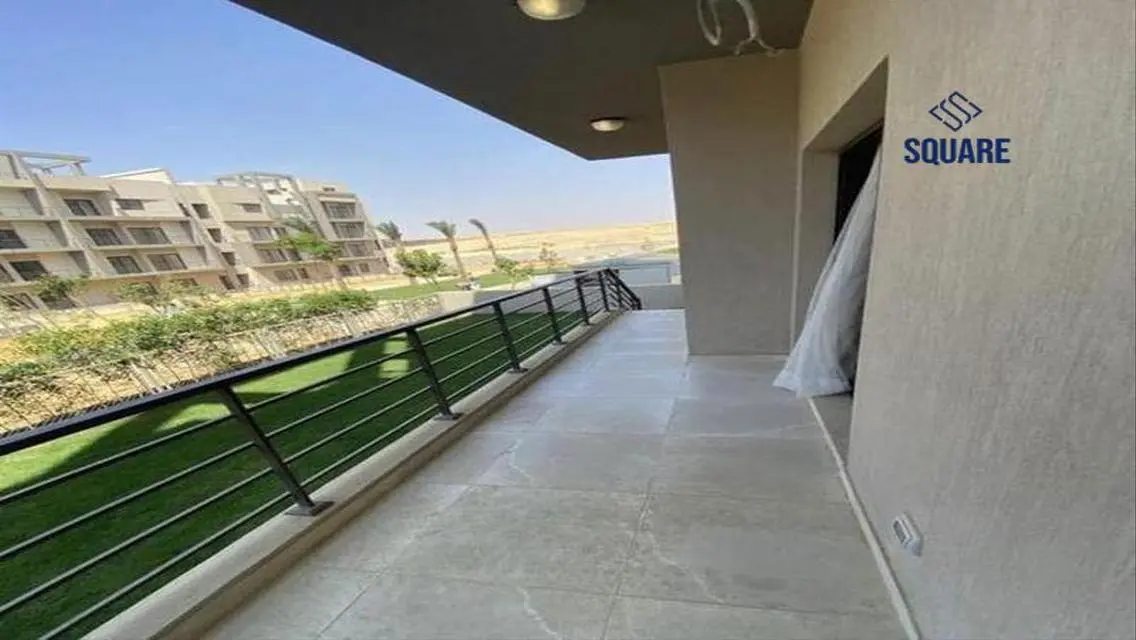 Luxurious 6-Bedroom Apartment for Sale