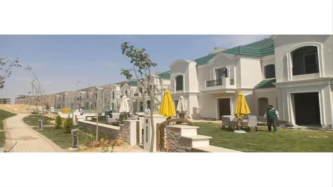 Attractive Apartment with Balcony for Sale - 245 sqm