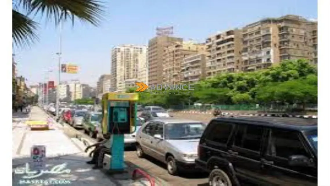 فيلا فاخرة للبيع في موقع متميز