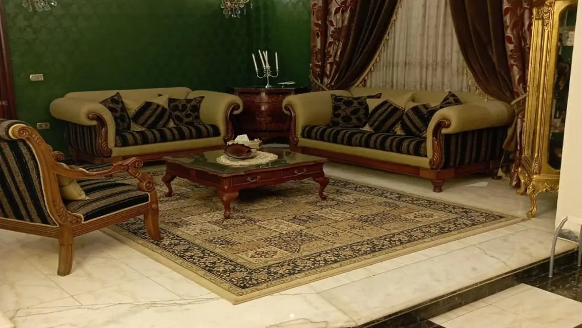 Luxurious Villa for Sale - 760m² in the Heart of the City
