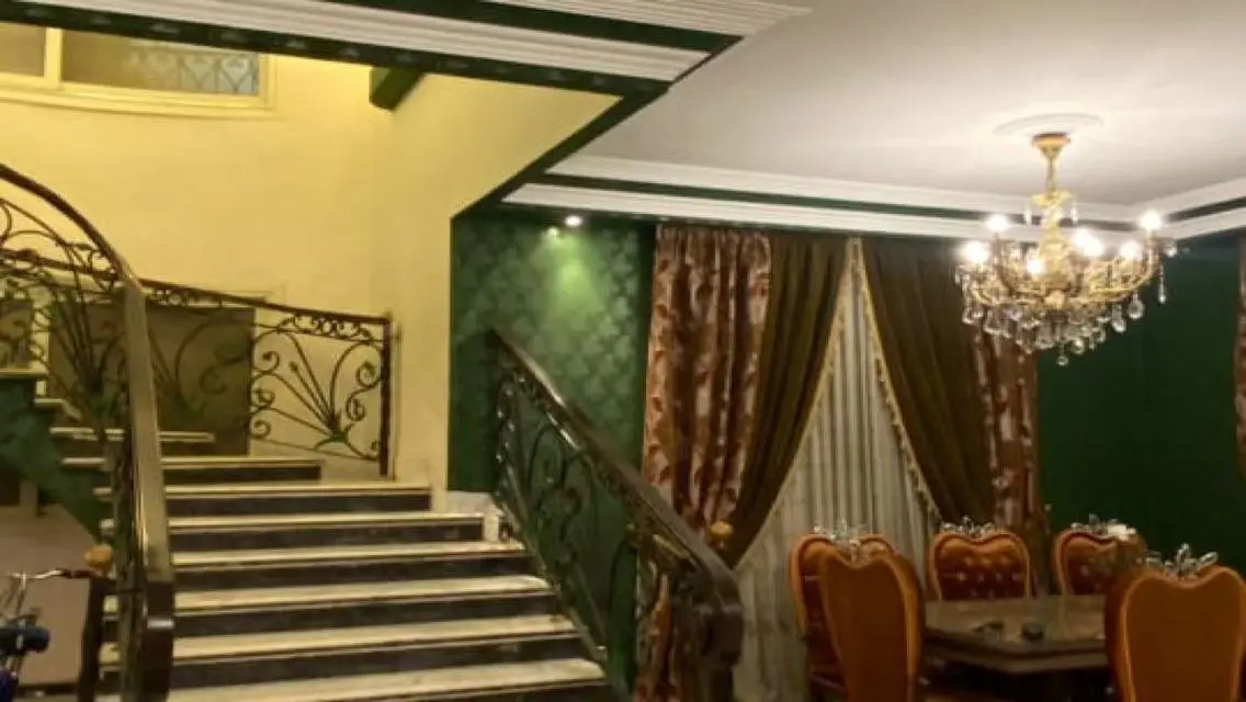 Luxurious Villa for Sale - 760m² in the Heart of the City