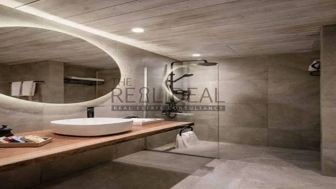 Luxury Villa for Sale in Sarai Compound