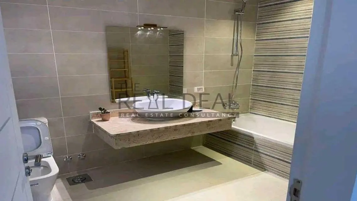 Luxury Villa for Sale in Sarai Compound