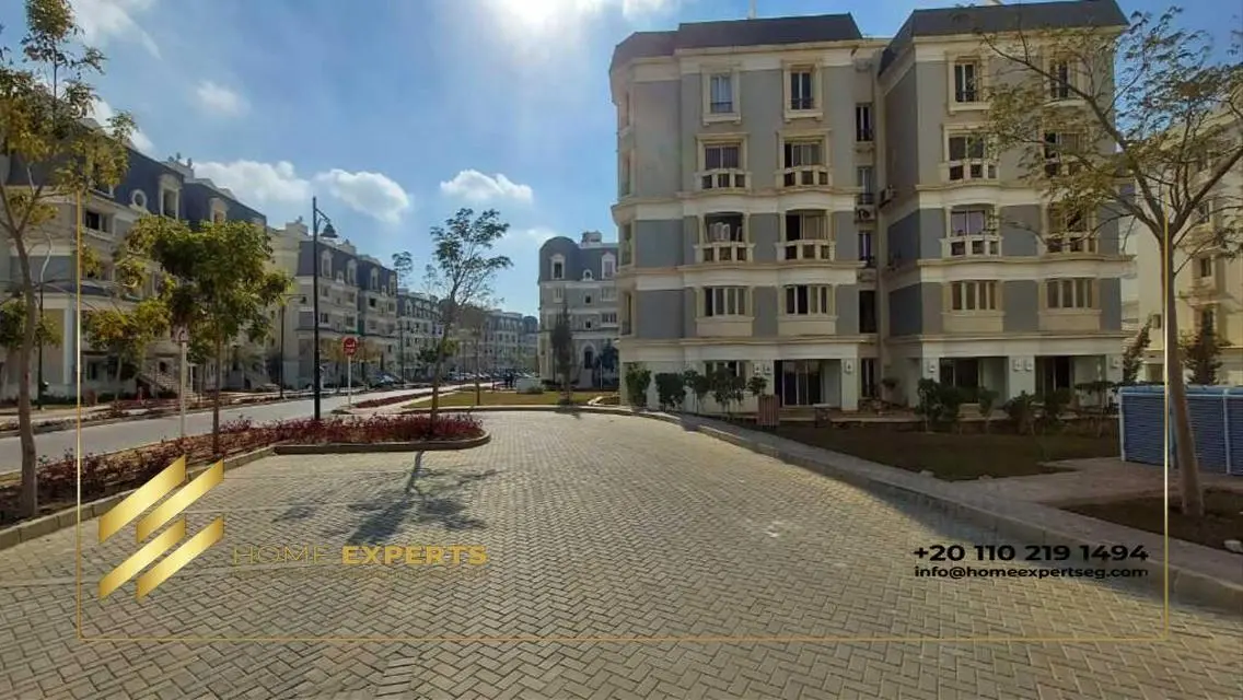 Luxury Apartment with Private Garden and Premium Amenities