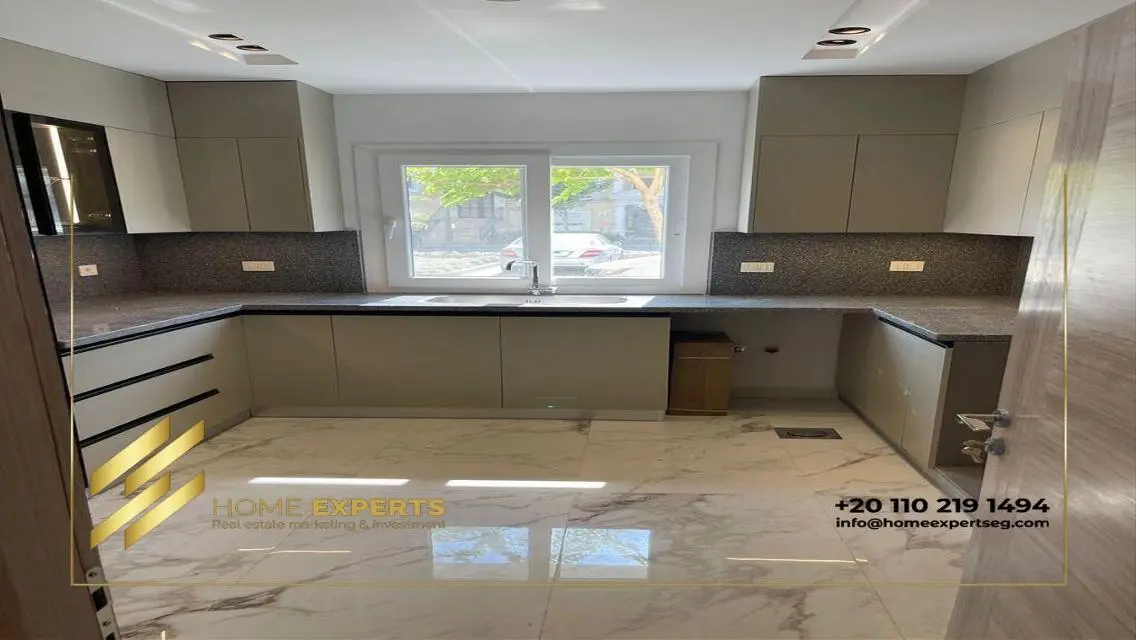 Luxury Apartment with Private Garden and Premium Amenities