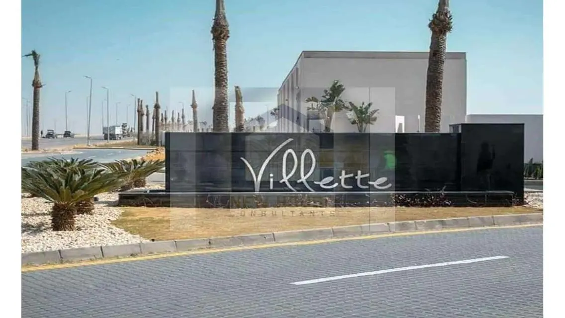 Luxury Villa with 34 Bedrooms for Sale