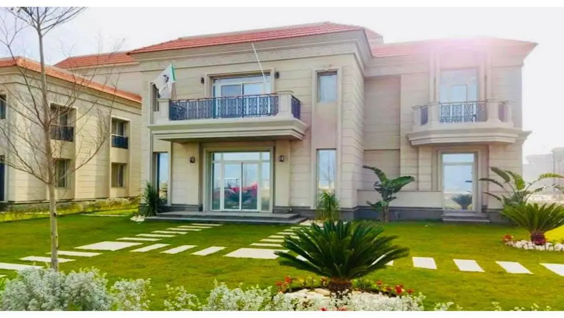 Luxurious Villa for Sale with Private Pool and Garden
