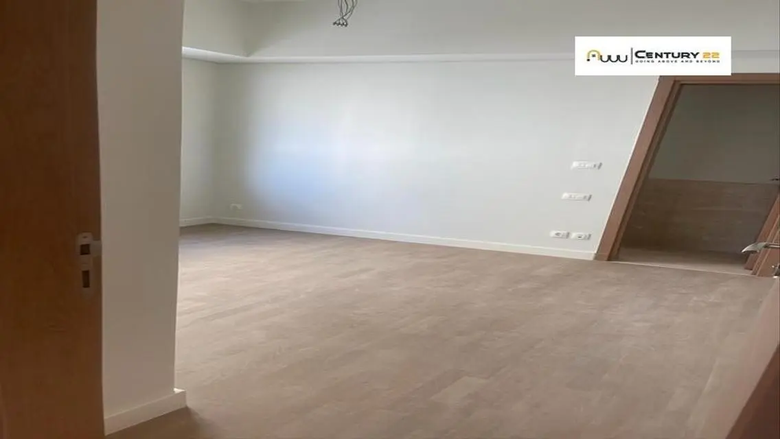 Luxurious Apartment for Sale at an Attractive Price in the City Center