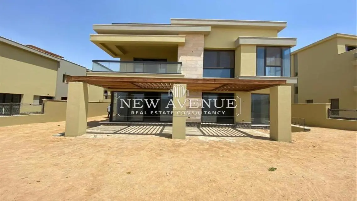Luxury Villa for Sale with Balcony and Private Garden