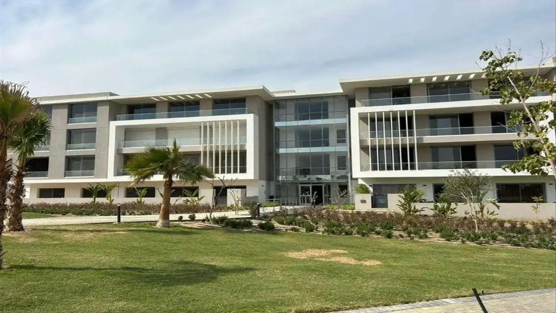 شقة فاخرة للبيع في قلب المدينة مع مزايا فريدة