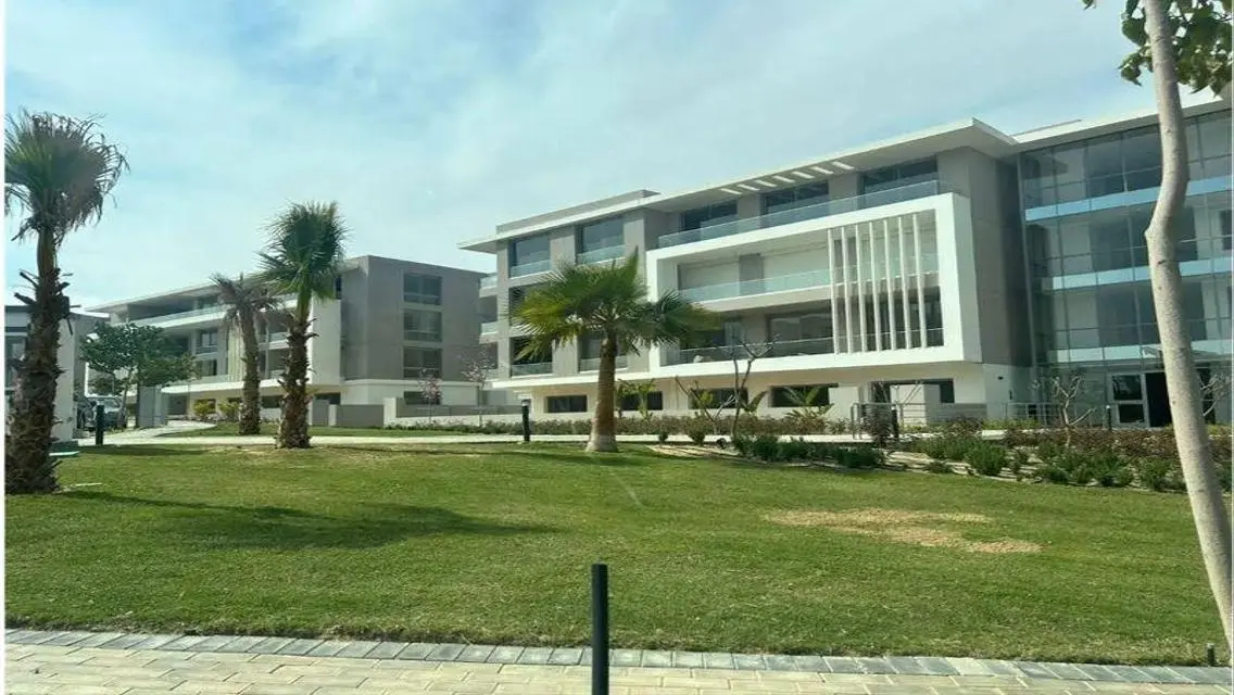 شقة فاخرة للبيع في قلب المدينة مع مزايا فريدة