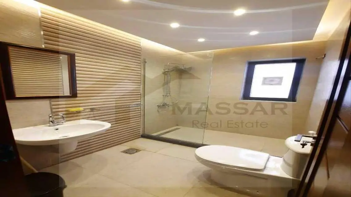 Stunning Apartment in Lake View Residence for 50000 EGP