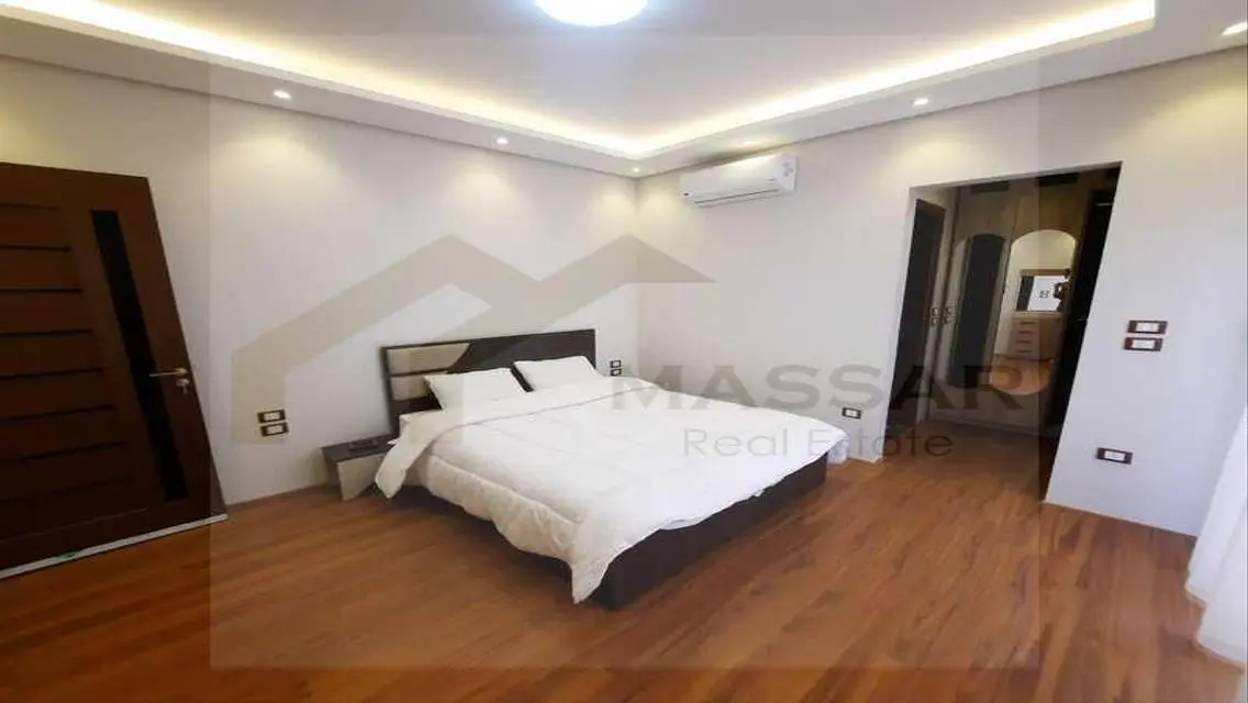Stunning Apartment in Lake View Residence for 50000 EGP