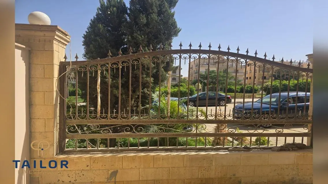 Luxury Villa with Private Garden in Prime Location