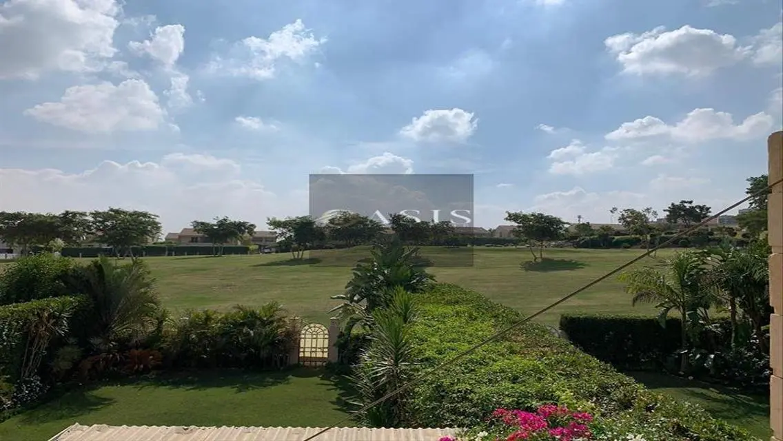 فيلا فاخرة للبيع في Oasis بمساحة 650 متر