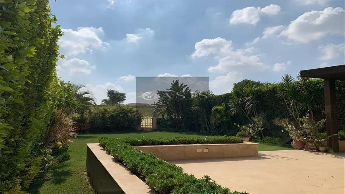 فيلا فاخرة للبيع في Oasis بمساحة 650 متر