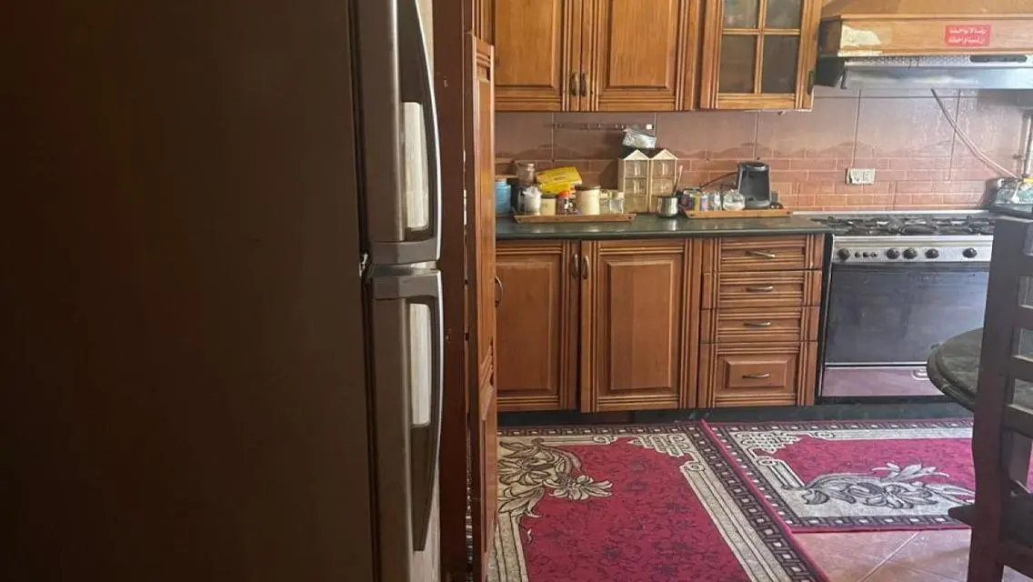 شقة فاخرة للبيع بمساحة 350 متر