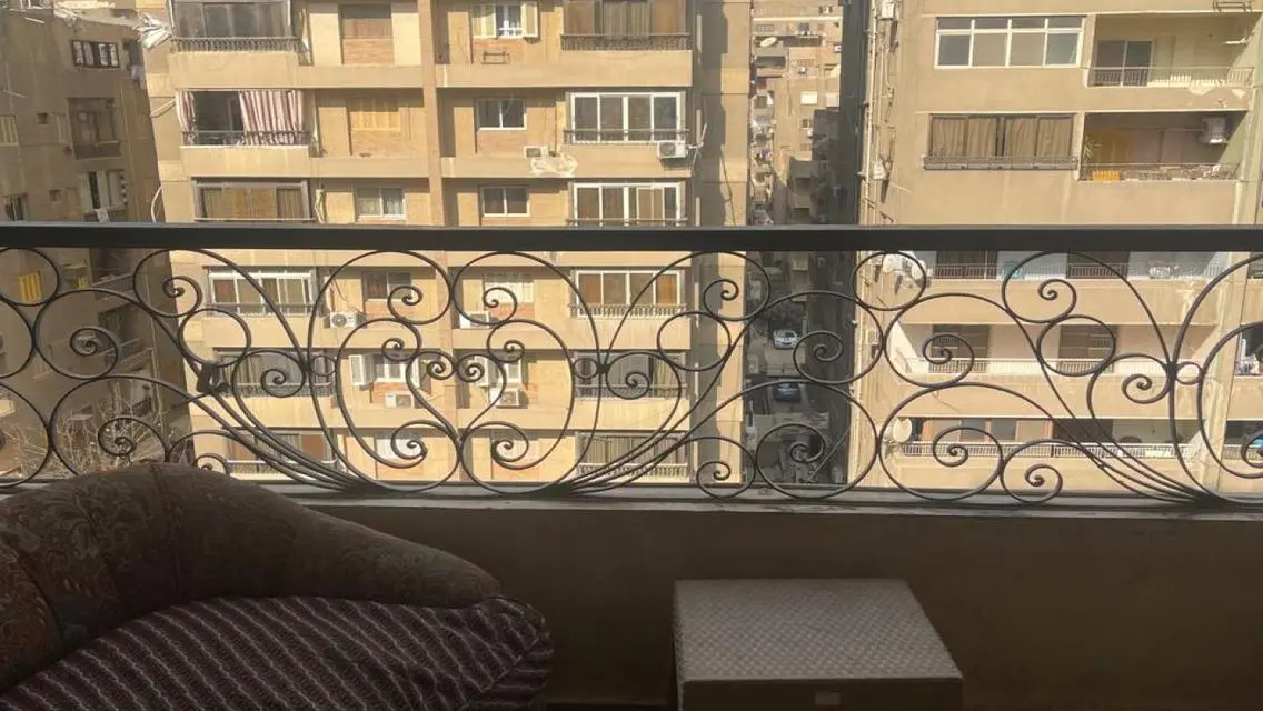 شقة فاخرة للبيع بمساحة 350 متر
