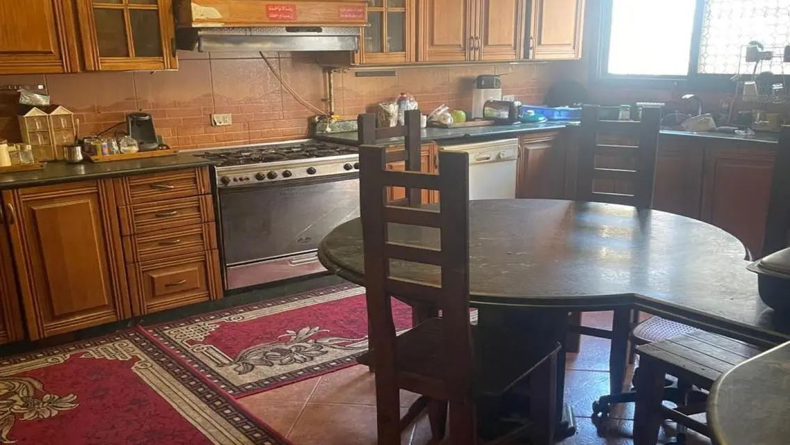 شقة فاخرة للبيع بمساحة 350 متر