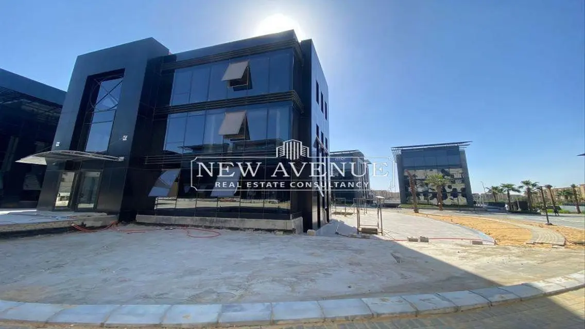 Spacious Apartment for Sale - 345 Meters with 3 Bedrooms