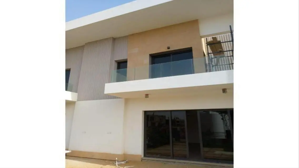 Luxury Apartment for Sale in Zed East