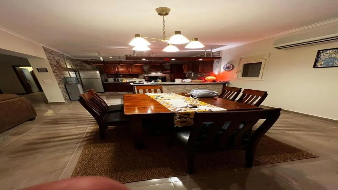 Luxury Apartment with Private Lakes - 190 sqm