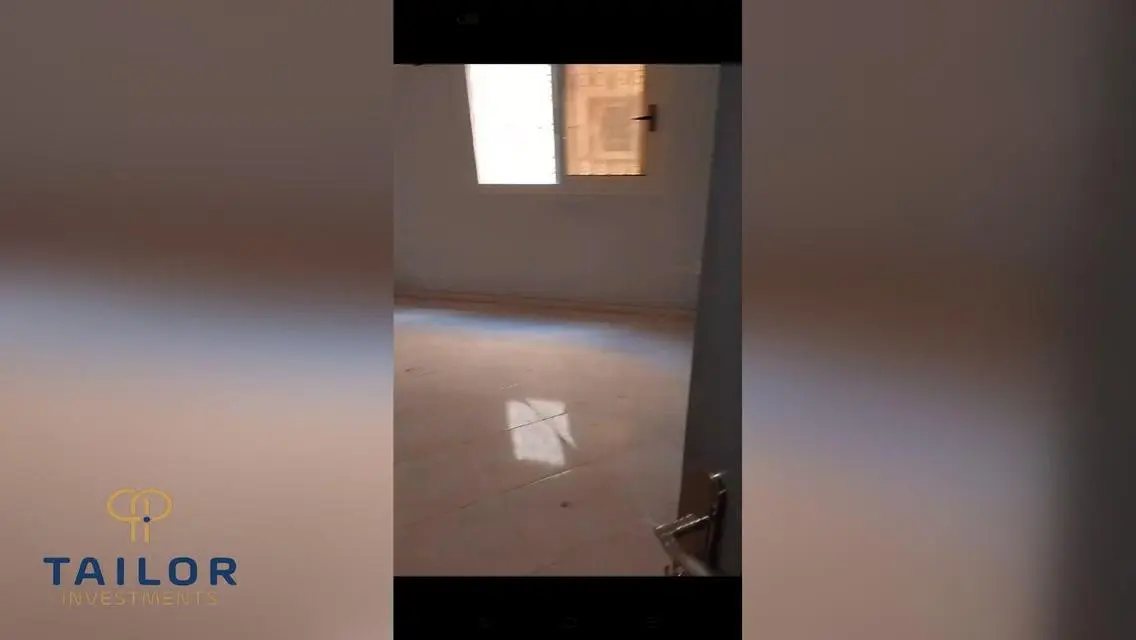 شقة رائعة للبيع في منطقة حيوية