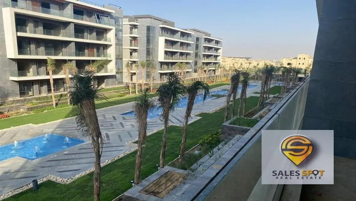 Luxury La Vista 10 - Apartment with Private Garden