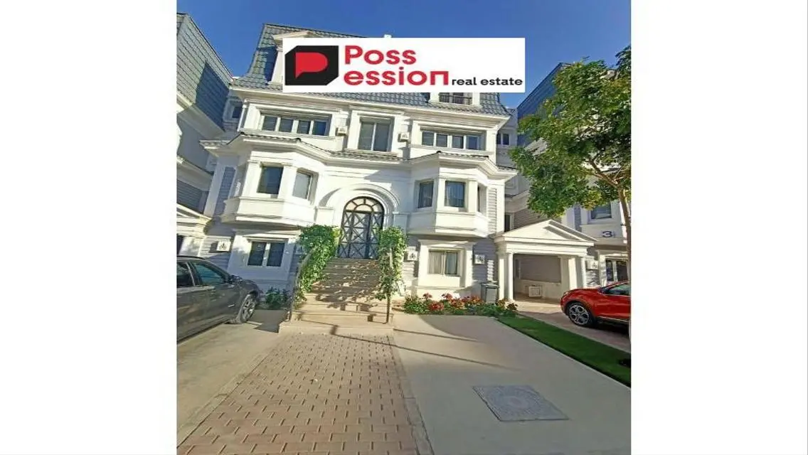 Luxury Apartment with 220 sqm, Pool and Shared Gym
