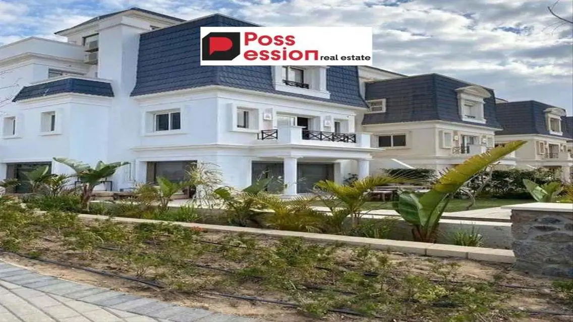 Luxury Apartment with 220 sqm, Pool and Shared Gym