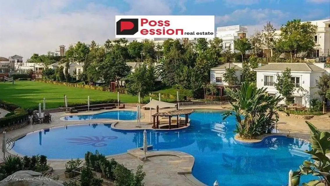 Luxury Apartment with 220 sqm, Pool and Shared Gym