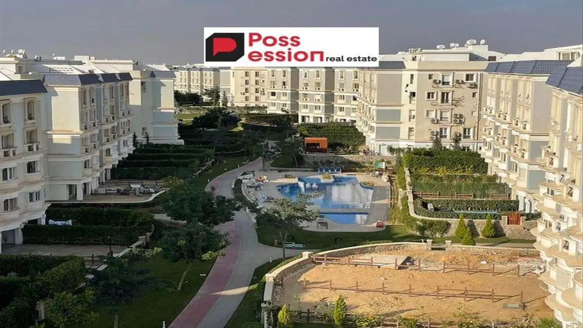 Luxury Apartment with 220 sqm, Pool and Shared Gym