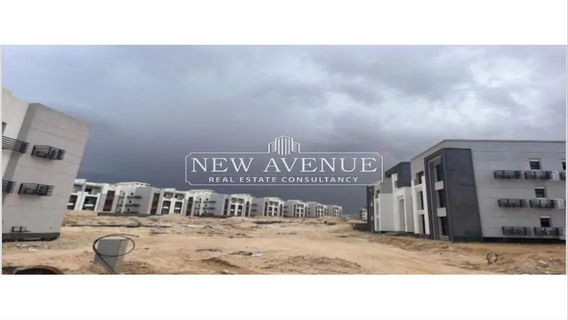 Luxury Villa with Spacious Layout in Prime Location