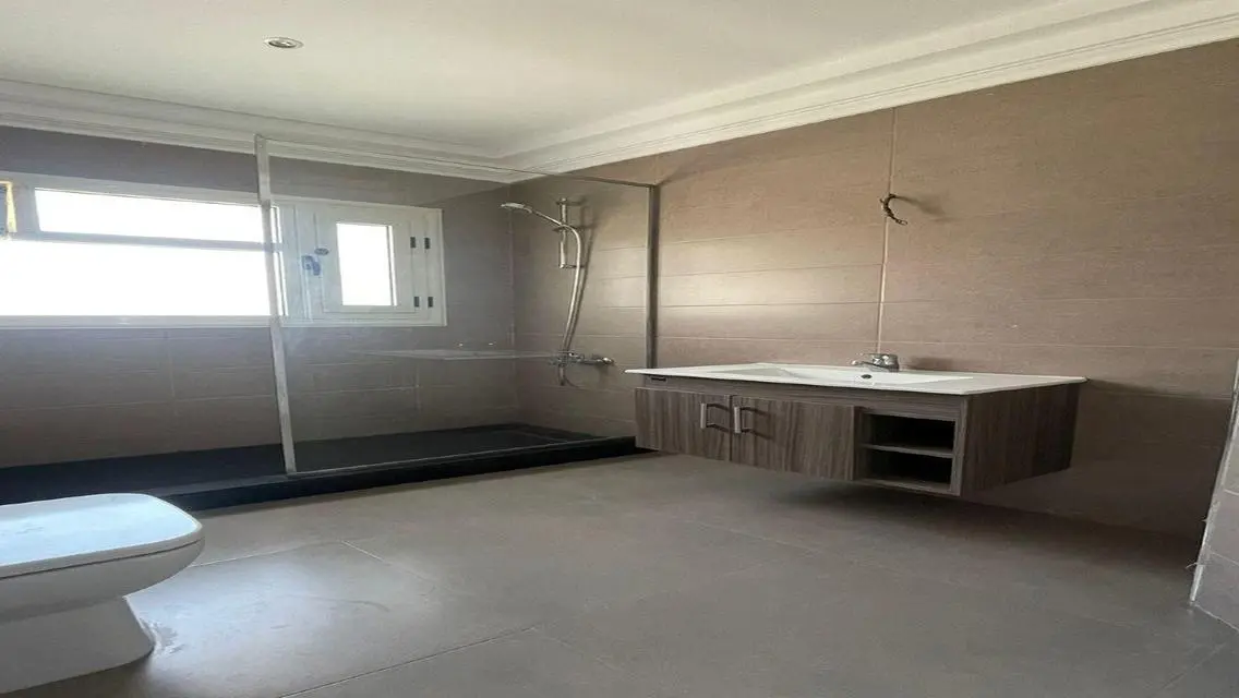 Standalone Villa for Rent in City View Compound