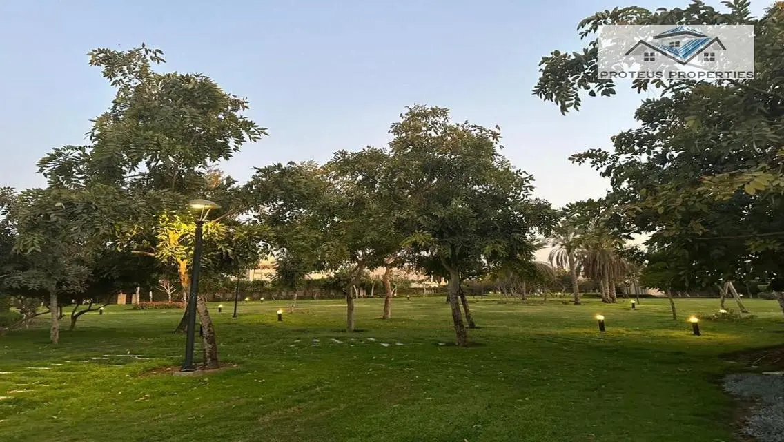 فيلا رائعة 730 م² مع إطلالات مميزة