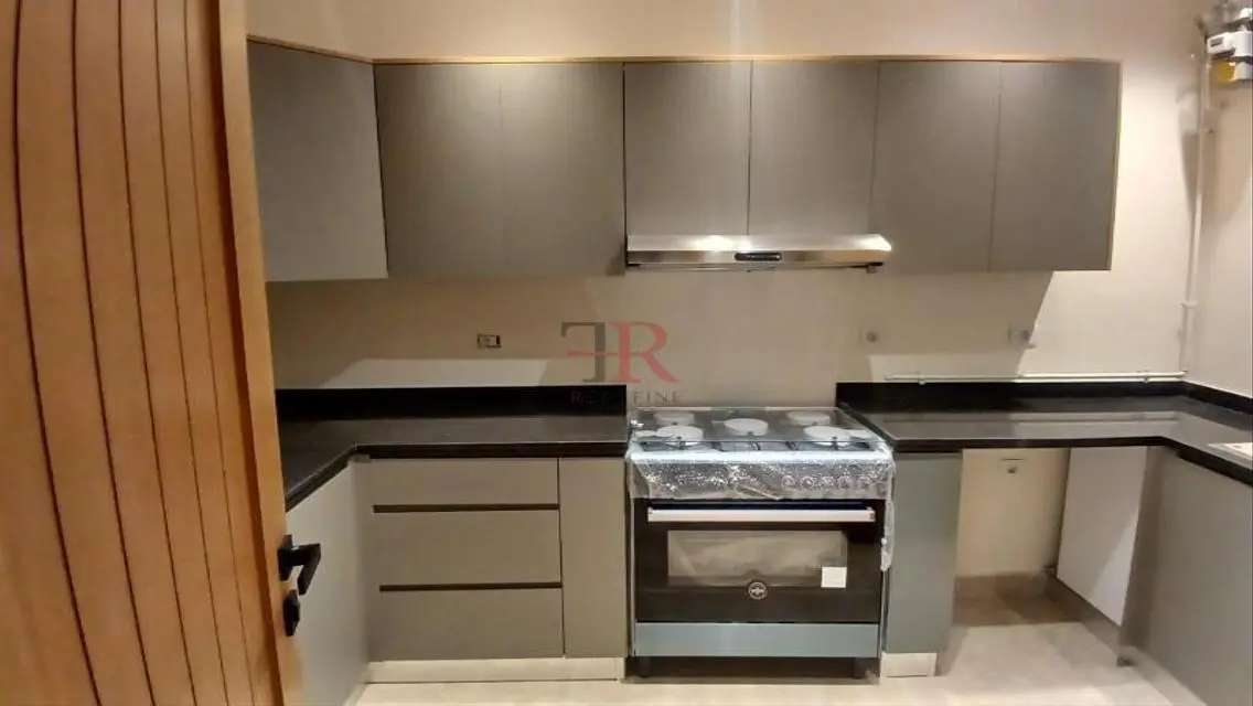 Luxury Apartment with Stunning Lake View for Sale