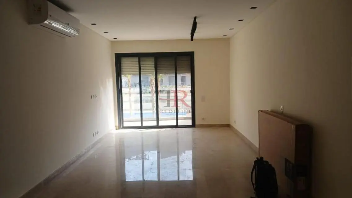 Luxury Apartment with Stunning Lake View for Sale