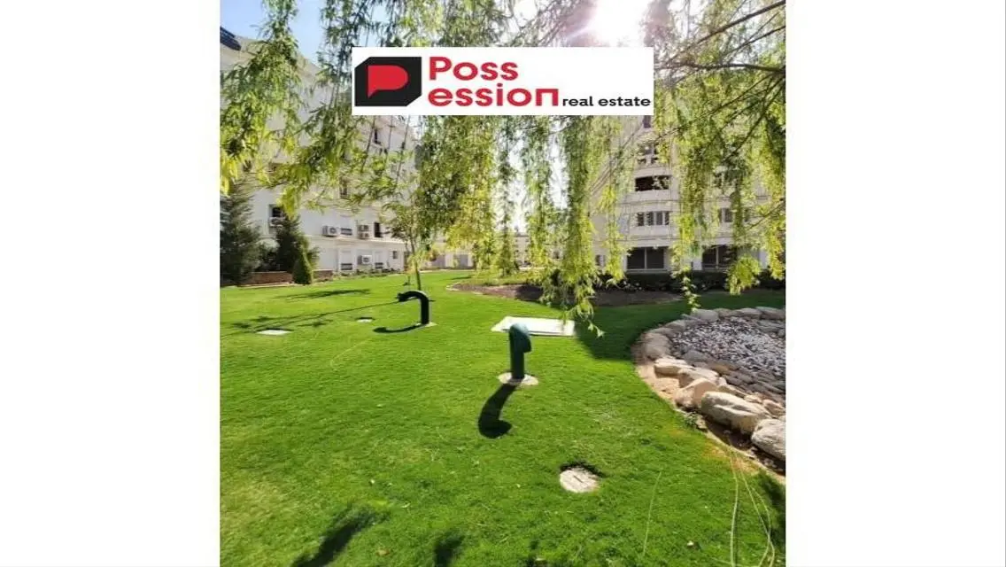 Luxury 4 Bedroom Villa with Private Garden