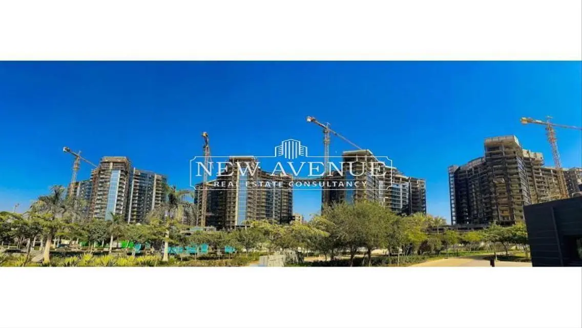 Luxury 3-Bedroom Apartment with Private Garden