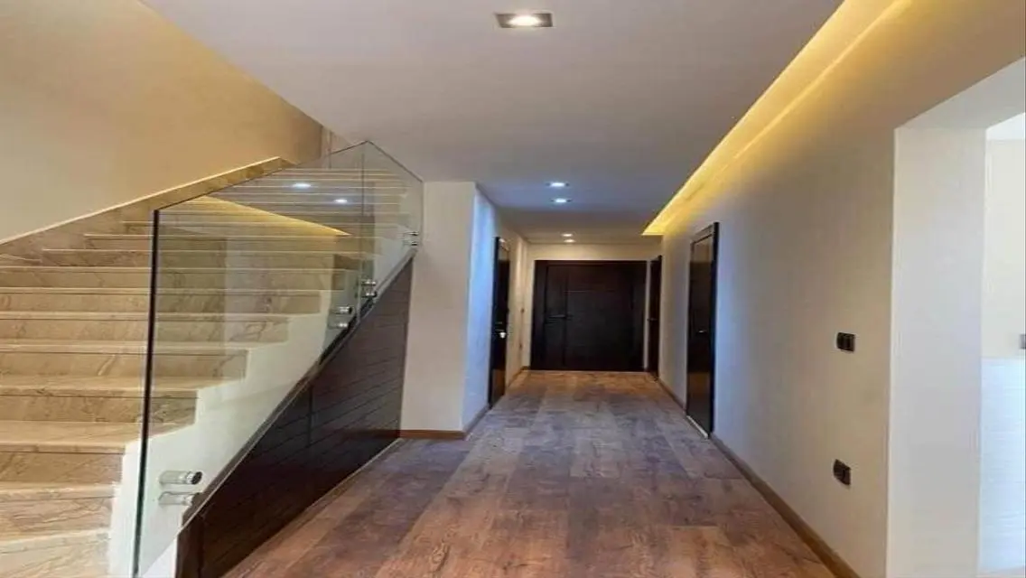 Luxury Apartment in Taj City